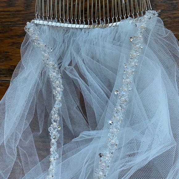 Gorgeous Veil! - Picture 4 of 8
